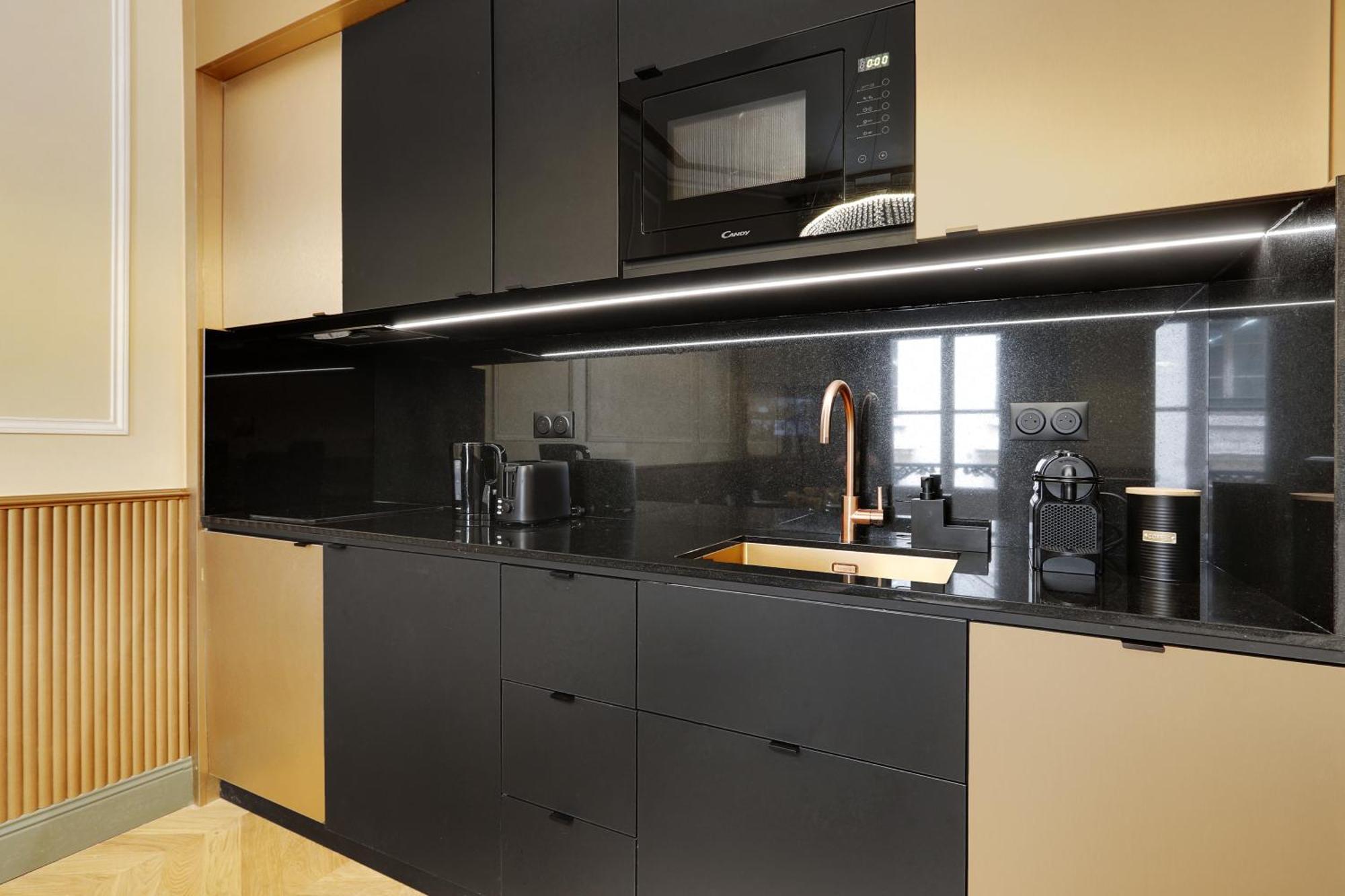 Appartement Pick A Flat's In La Madeleine-opera - Rue De L'arcade Parijs